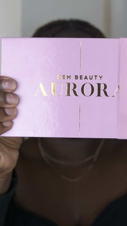 Kem Beauty Aurora eyeshadow palette